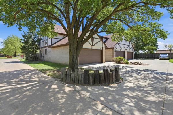 641 N Woodlawn #1, Wichita, KS 67208