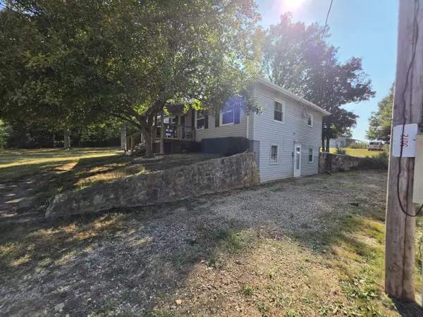 10281 Lawrence 1240, Marionville, MO 65705