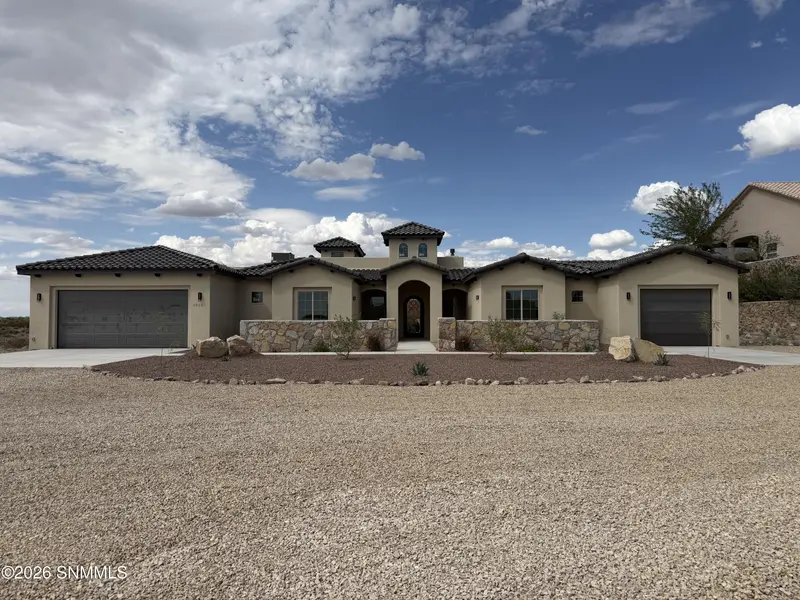4830 Mother Lode TRL, Las Cruces, NM 88011