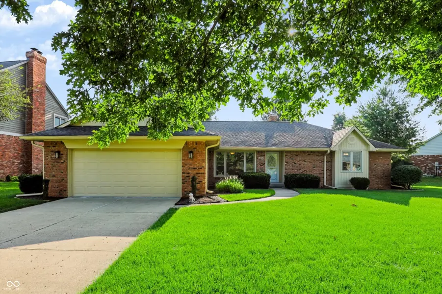 1891 S Fox Ridge AVE, Greenwood, IN 46143