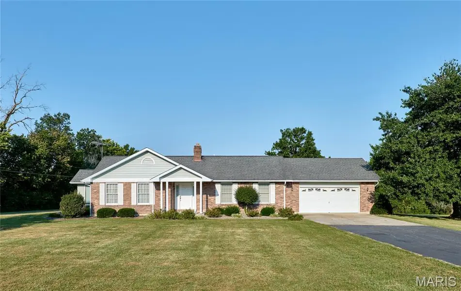 103 Meadow Ridge DR, Troy, MO 63379