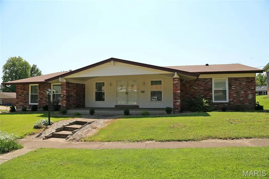 4828 Broad Oak DR, Unincorporated, MO 63128