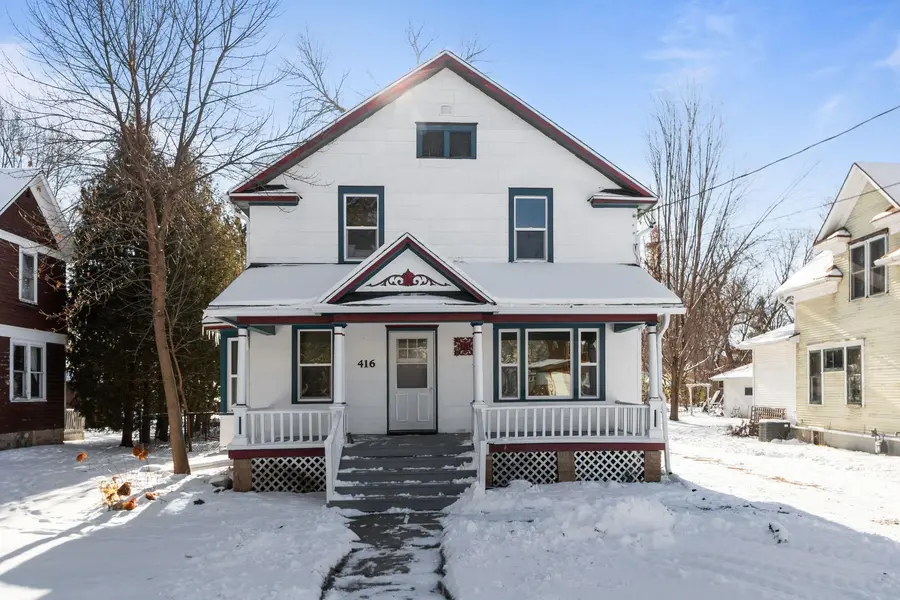 416 ADAMS ST, Neenah, WI 54956
