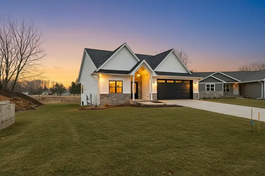 4975 WATER MINT CT, Green Bay, WI 54313