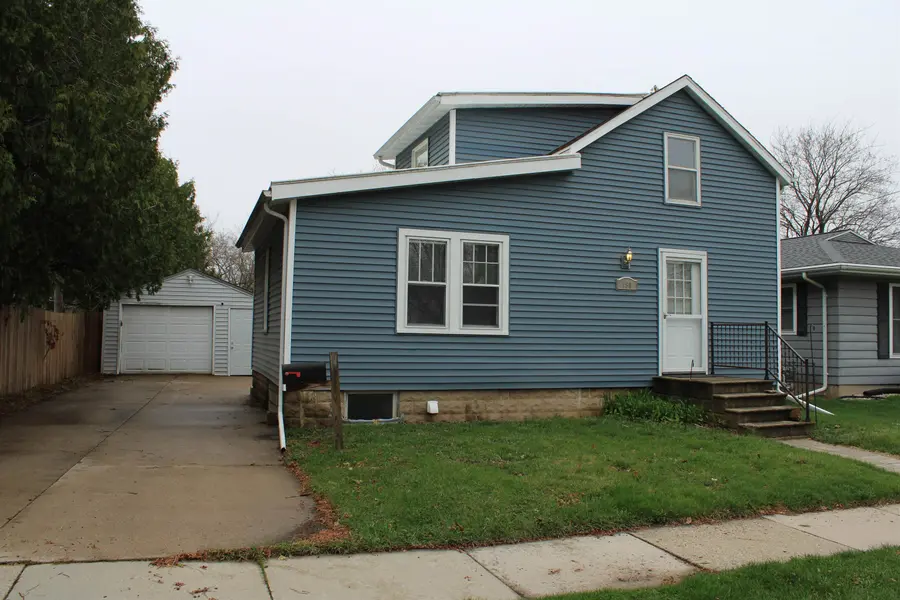 180 VINCENT ST, Fond Du Lac, WI 54935