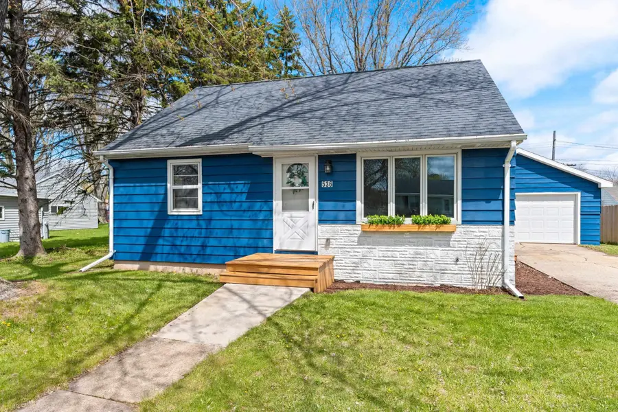 536 E WILSON AVE, Appleton, WI 54915