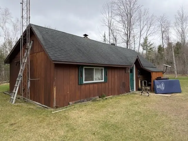 N16953 SPANNENBERG RD, Pembine, WI 54156