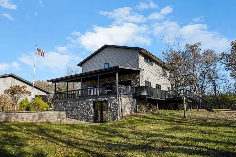 W4738 ANGEL LN, Saxeville, WI 54984
