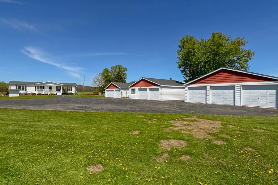 N688 BELLIN RD, Fremont, WI 54940