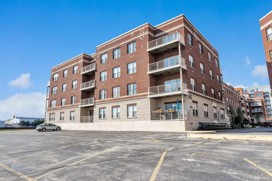 118 S WASHINGTON ST #B307, Green Bay, WI 54301-4275
