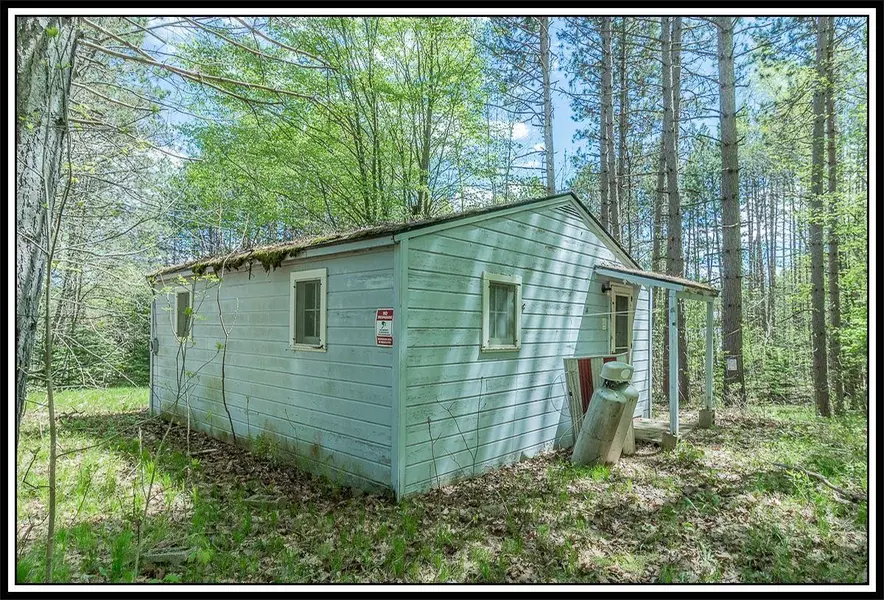 W7699 NORTH ST, Wausaukee, WI 54177