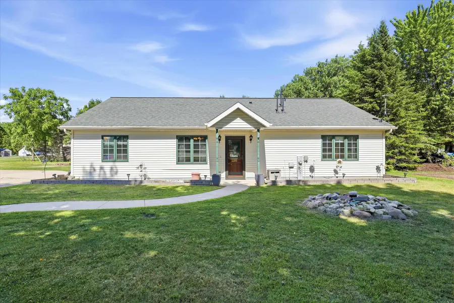 7344 S US HWY 45, Oshkosh, WI 54902-7634