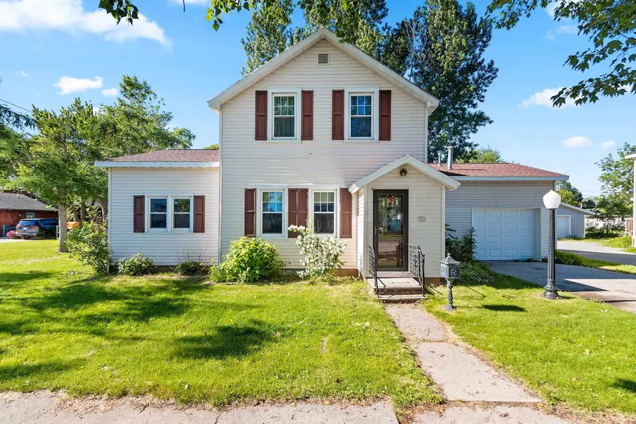 113 ADAMS ST, Oconto, WI 54153