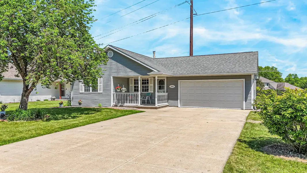 2209 HIGH MEADOWS LN, Neenah, WI 54956-0000