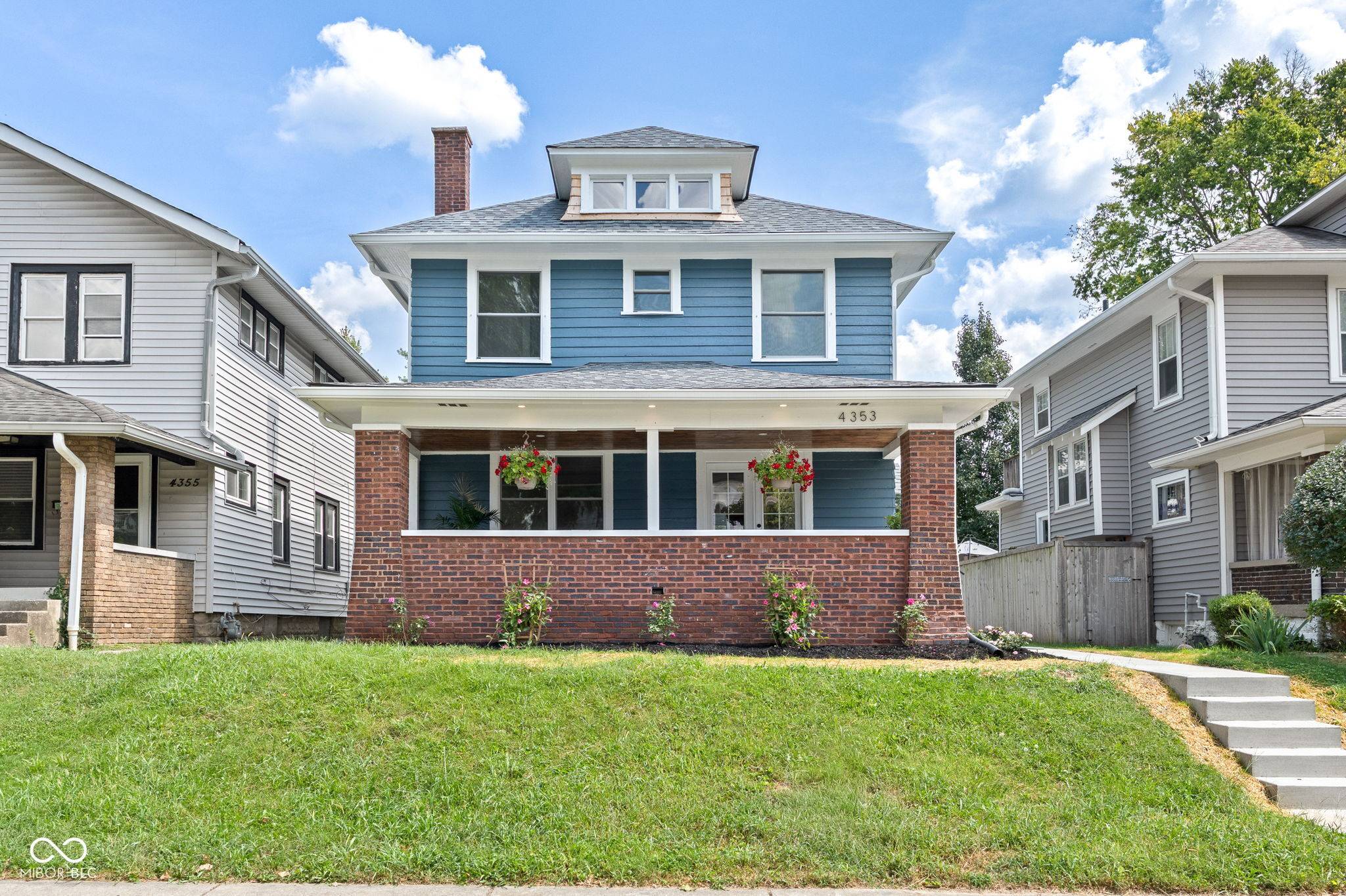 4353 Carrollton AVE, Indianapolis, IN 46205