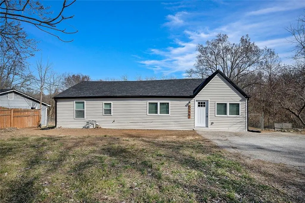 5227 N Merrimac AVE, Kansas City, MO 64151