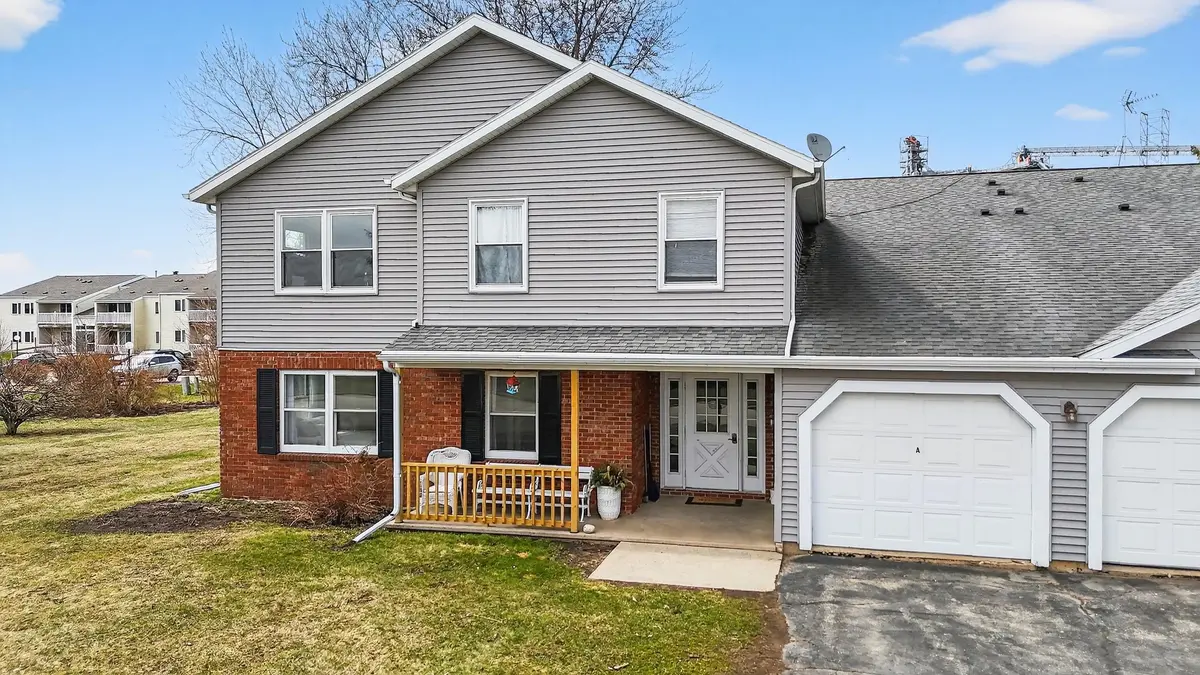 570 N DOUGLAS ST #A, Ripon, WI 54971