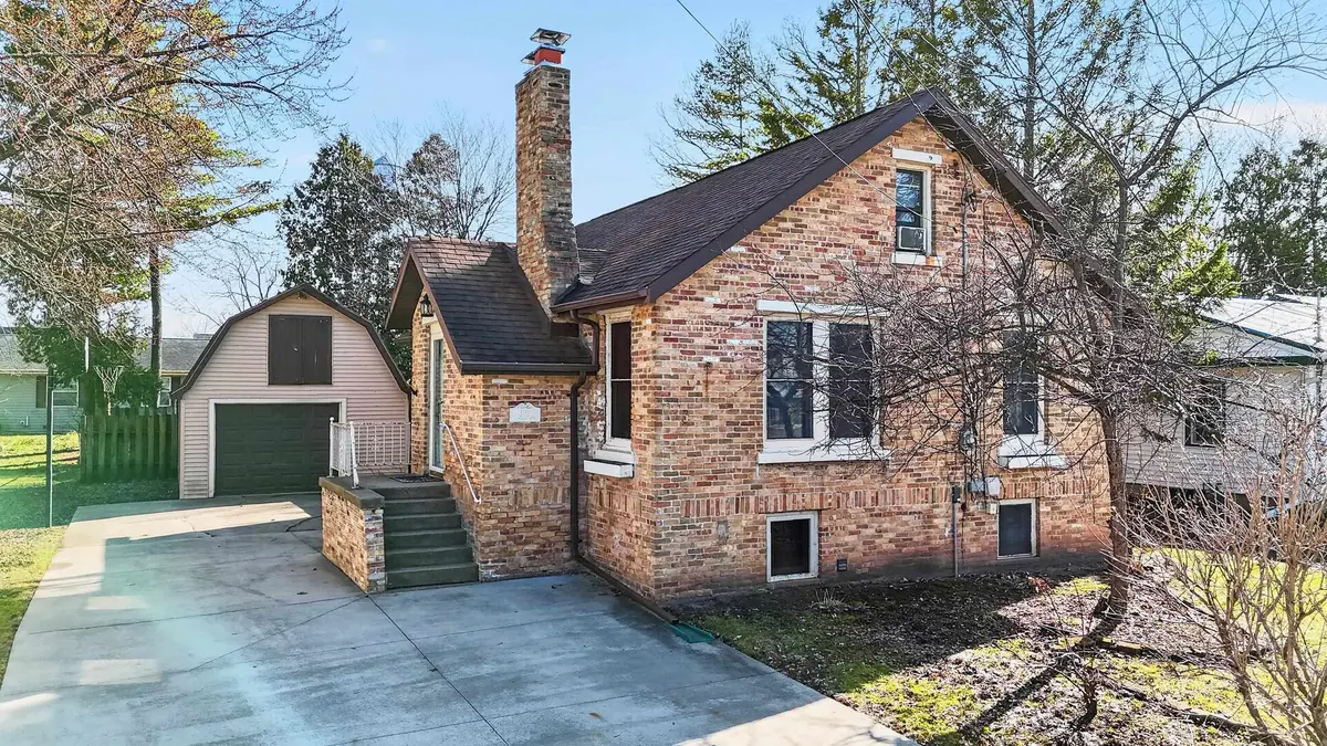 503 RIVERVIEW DR, Winneconne, WI 54986