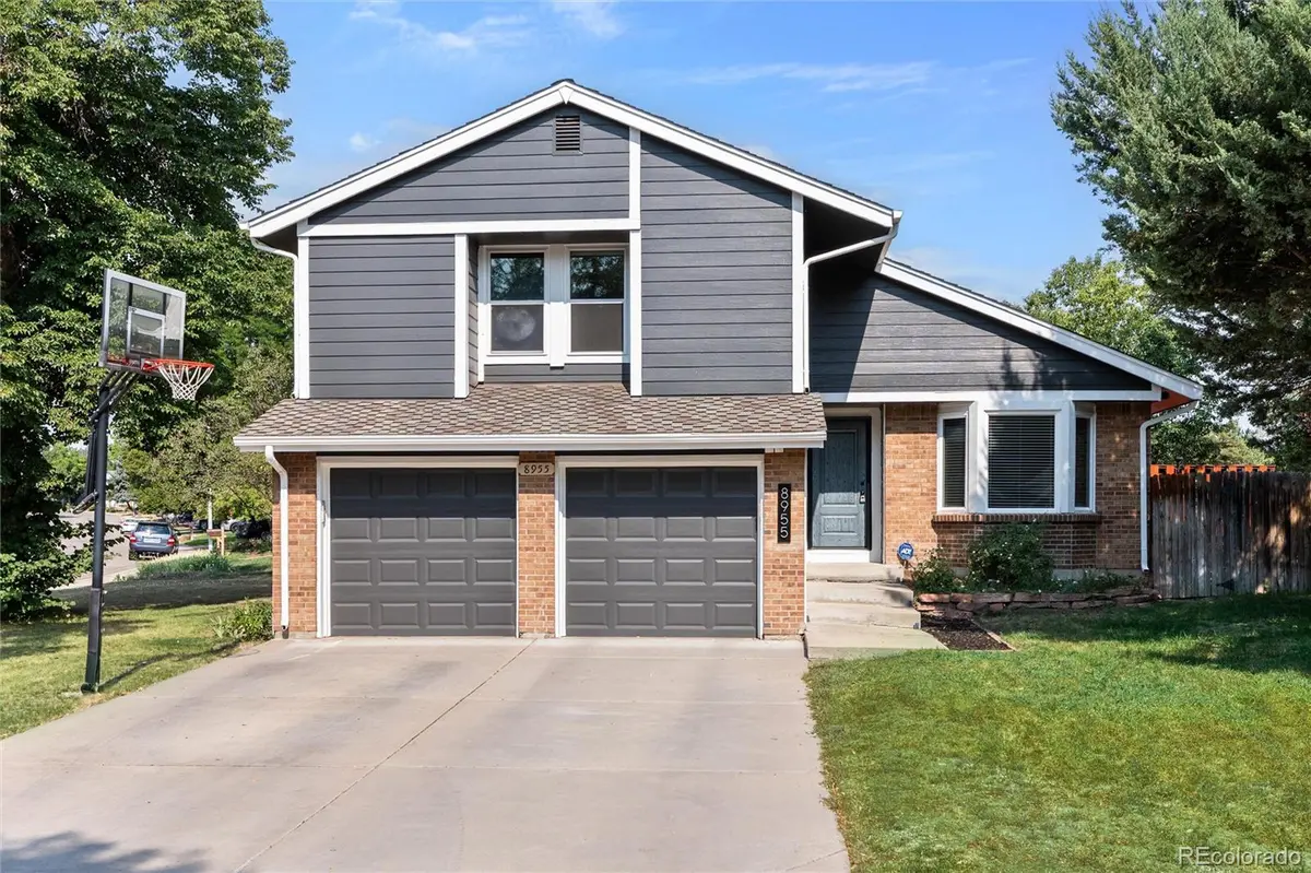 8955 W 80th DR, Arvada, CO 80005