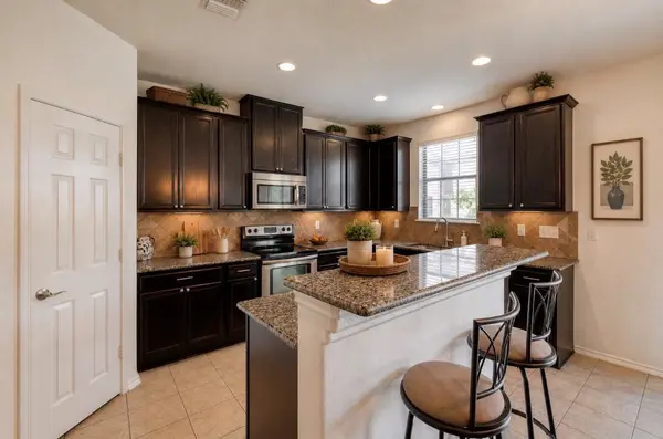 8600 Panadero DR, Austin, TX 78747