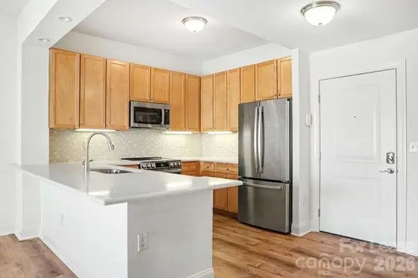 721 Governor Morrison ST #507, Charlotte, NC 28211