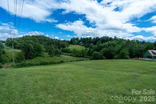 112 Grandview Ridge DR, Alexander, NC 28701