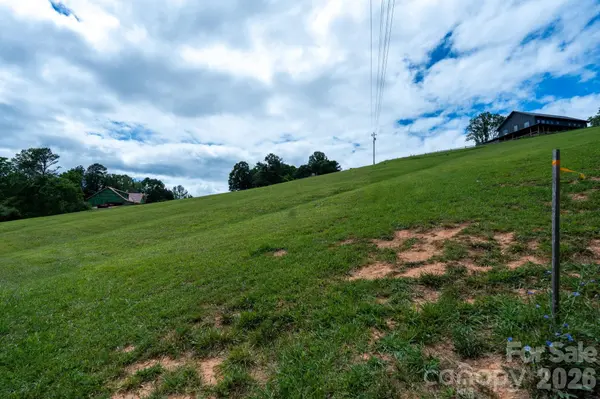 112 Grandview Ridge DR, Alexander, NC 28701