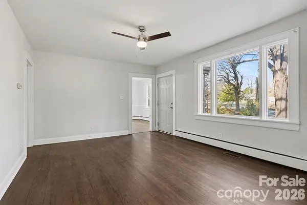 225 Valley View PL, Salisbury, NC 28144
