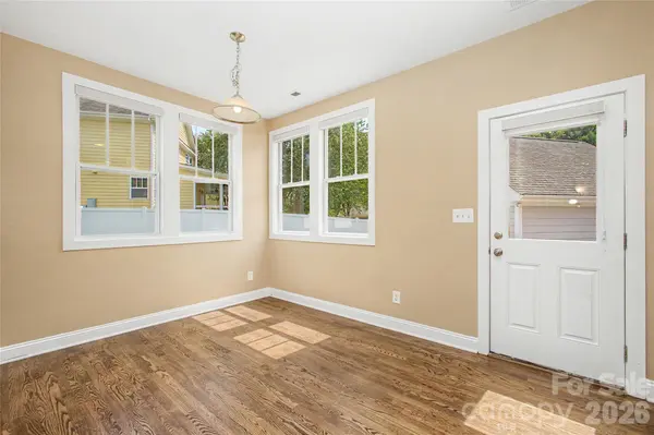 10020 Vanguard Pkwy, Huntersville, NC 28078