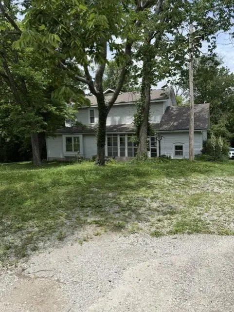 25003 E Blue Mills RD, Independence, MO 64058