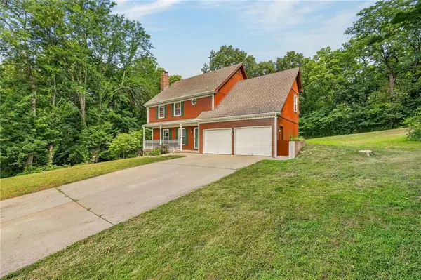 12639 NW Buck Creek DR, Kansas City, MO 64152