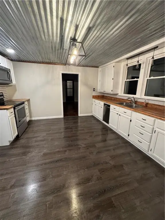 1612 N Elm ST, Pittsburg, KS 66762