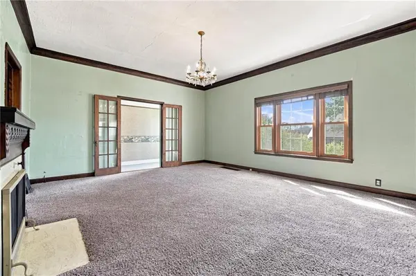 202 E Main ST, Richmond, MO 64085
