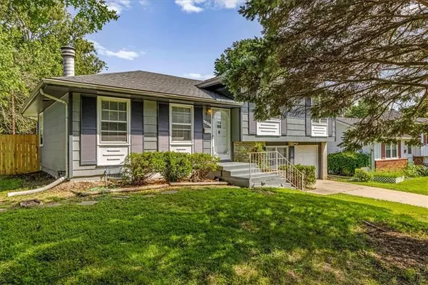 11815 S Beacon AVE, Kansas City, MO 64134