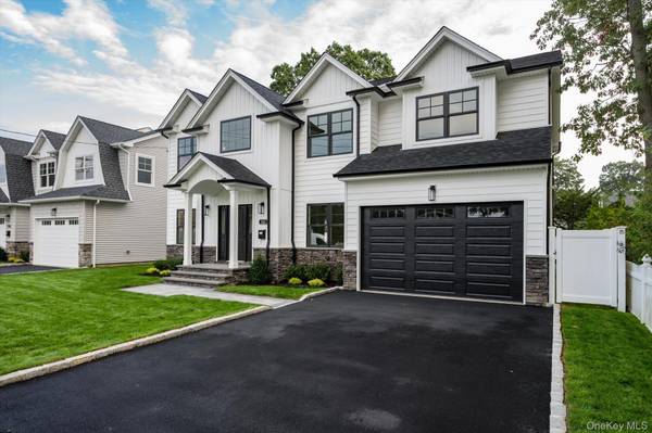 115 Jackson AVE, Massapequa Park, NY 11762