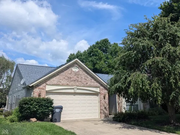 590 New London DR, Greenwood, IN 46142