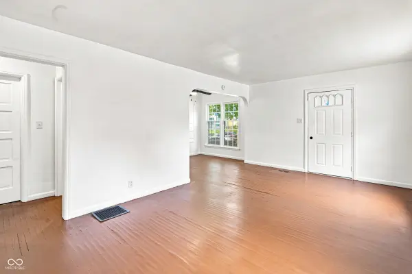 3429 Kinnear AVE, Indianapolis, IN 46218