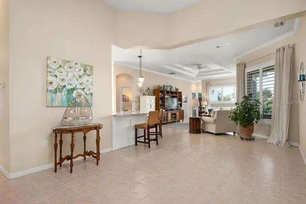 264 DAHLIA CT, Bradenton, FL 34212