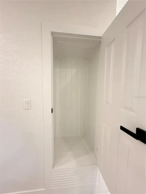 2405 21ST AVE W, Bradenton, FL 34205