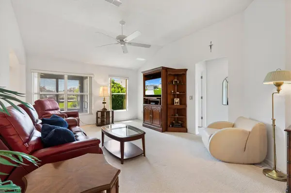 811 SAN SALVADOR DR, The Villages, FL 32159