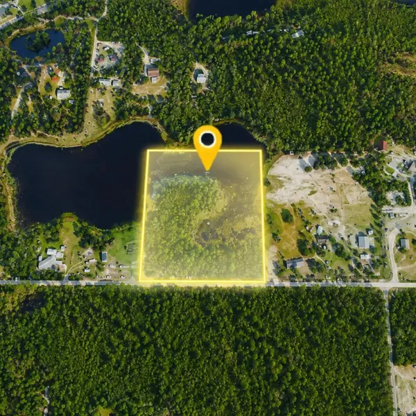 LESLIE DR, Deland, FL 32720