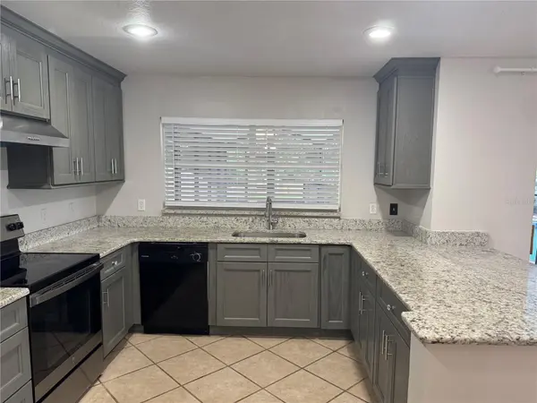 820 STONECHAPEL CT, Apopka, FL 32712