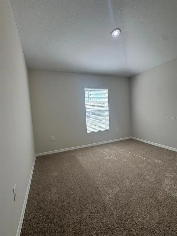 1049 FORESHORE LN, Haines City, FL 33844