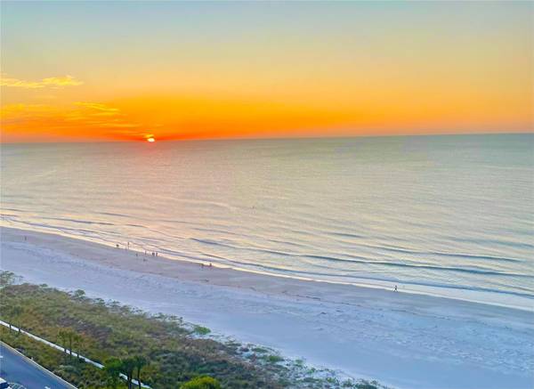 1390 GULF BLVD #PH-3, Clearwater Beach, FL 33767