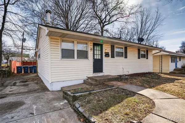 10828 Glen Garry RD, St Louis, MO 63137