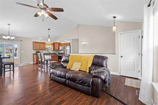 546 NorthHaven DR, Farmington, MO 63640