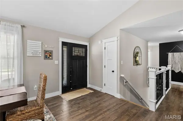 27287 Sunnyside RD, Warrenton, MO 63383