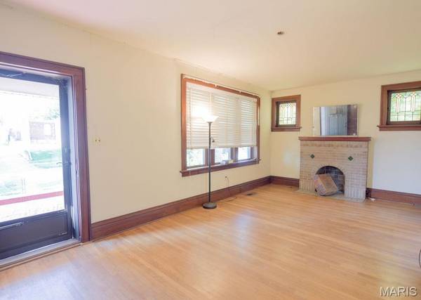 5413 Odell ST, St Louis, MO 63139