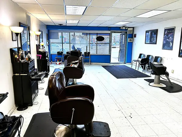 3620 W Division ST, Chicago, IL 60651