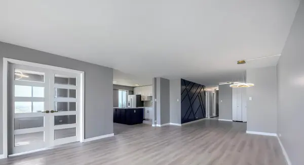 6833 N Kedzie AVE #1516, Chicago, IL 60645